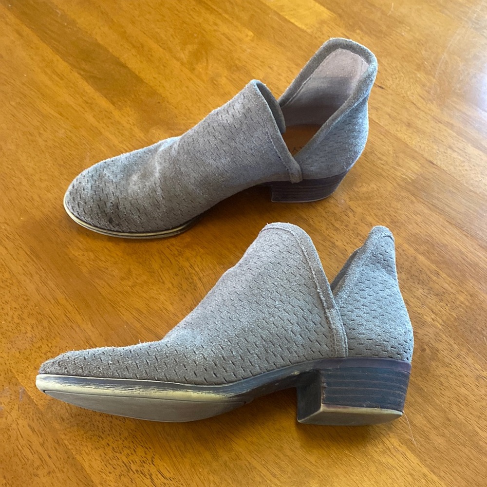 Lucky Brand Booties 7 VGUC Brown Tan